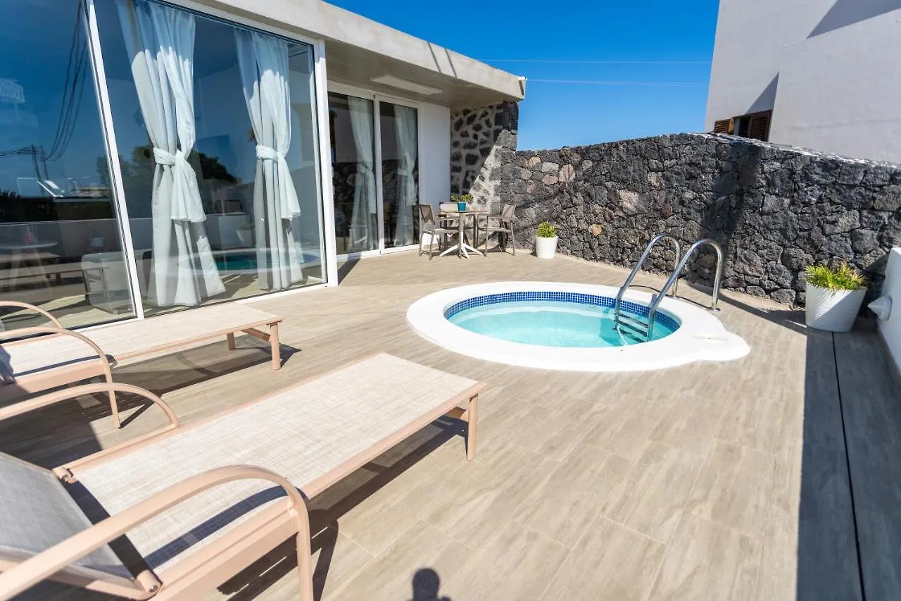 La Asomada  Suites Bene Lanzarote فندق مبيت وإفطار La Asomada (Lanzarote)