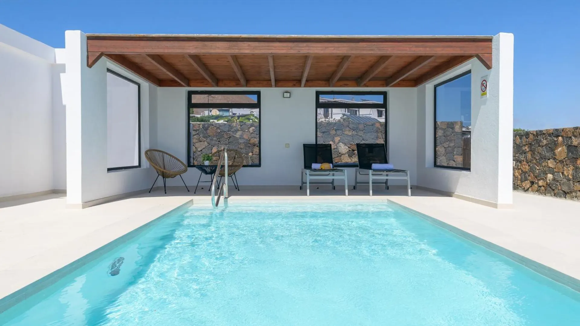 فندق مبيت وإفطار La Asomada  Suites Bene Lanzarote إسبانيا