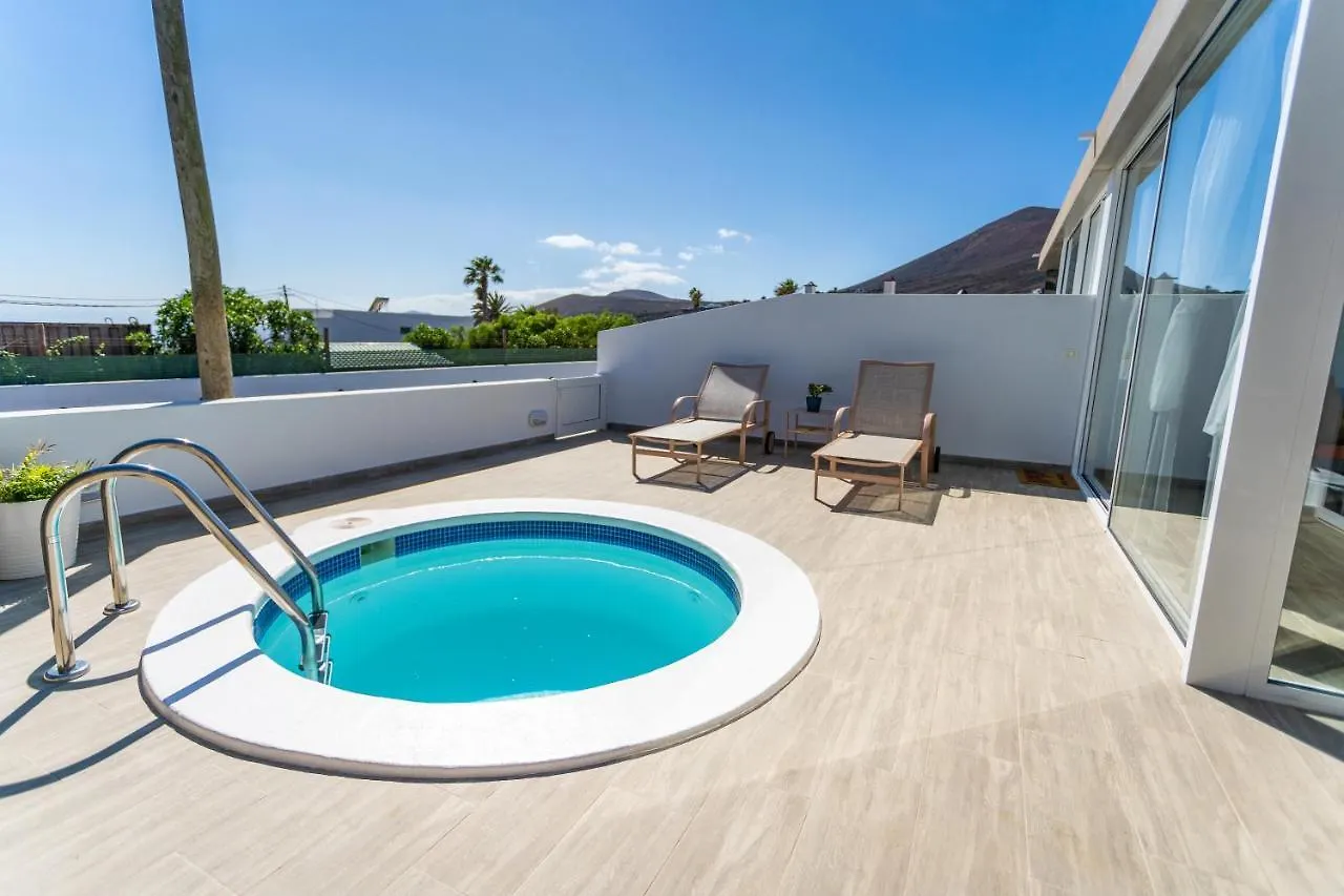 Suites Bene Lanzarote La Asomada 0*,