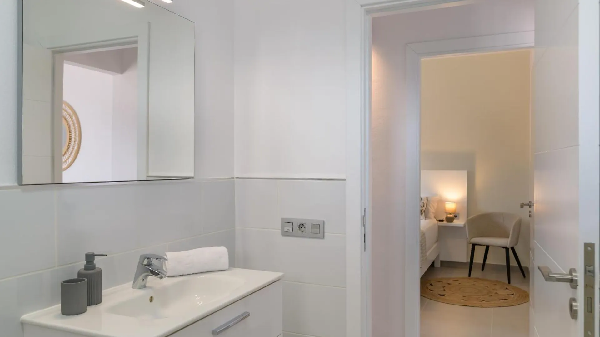 Panzió Suites Bene Lanzarote La Asomada